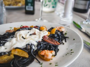 Tagliolini al nero di seppia